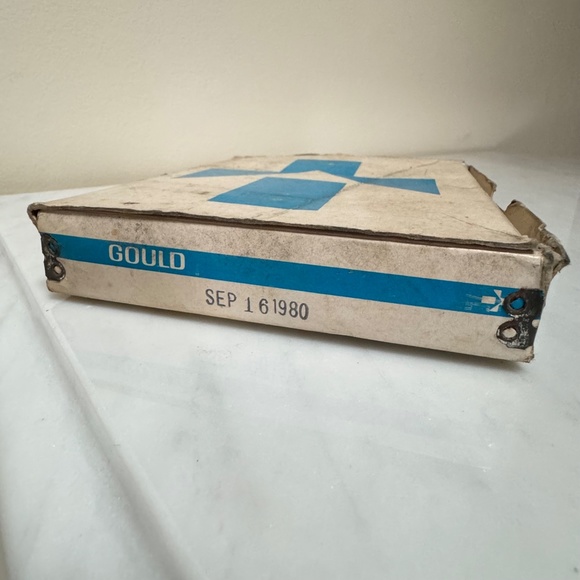 Lot of 3 Gould Shawmut TR100R Tri-onic Dual Element Time Delay Fuse 100A 250VAC - Picture 11 of 12